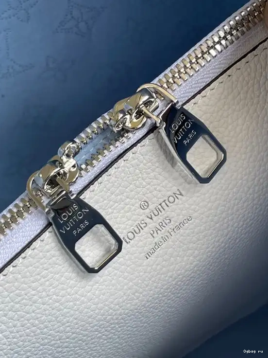 VUITTON MURIA LOUIS 0609